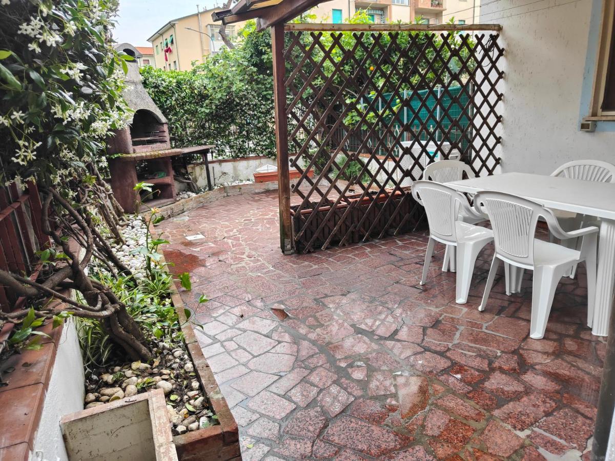 L'Appoggio Perfetto Διαμέρισμα Βιαρέτζιο Εξωτερικό φωτογραφία